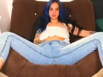 Chaturbate Live Sex Cam of balleyfire