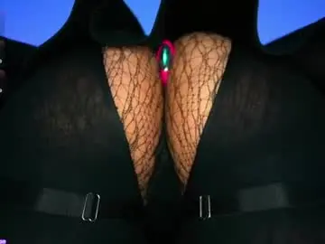 Chaturbate Adult Webcams of oxlemon