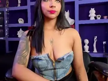 Chaturbate Free Live Porn of camille1310