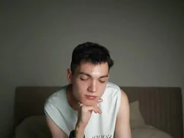 Chaturbate Adult Video Chat of mattyaiden