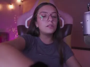 Chaturbate Live Sex Cam of milly_kenner