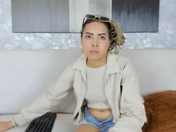 Chaturbate Free Porn Cam of lucia_janne