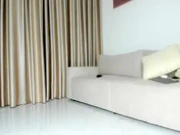 Chaturbate Best live sex cam show of kiraempire