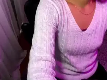 Chaturbate Sex Chat of petitecurlybrunette