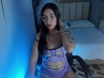 Chaturbate Free Porn Cam of kendallmeyers