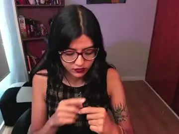 Chaturbate Live Sex of valerie__sky