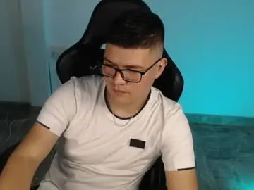 Chaturbate Nude Webcam of david_smit_