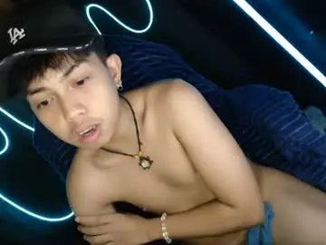 Chaturbate Sex Cam of itsyourcummerboy_xx