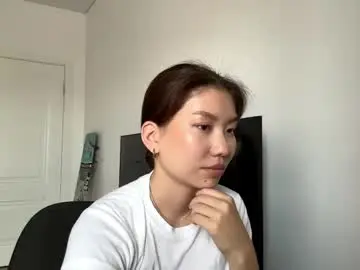 Chaturbate Watch Live Sex Cams of brittmcnairy