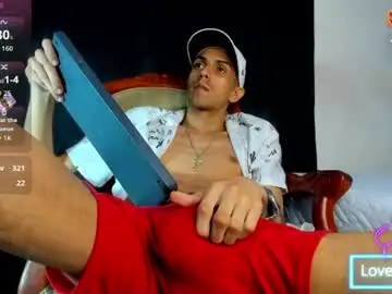 Chaturbate Live Sex of derrymeyerss_1