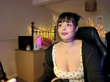 Chaturbate Watch Live Sex Cams of lavenderrzz19