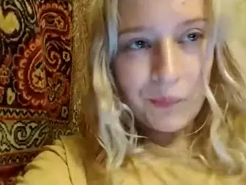 Chaturbate Nude Webcam of mila_420