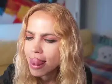 Chaturbate Adult Webcams of candylisa