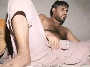 Chaturbate Free Live Porn of hairybouy264541