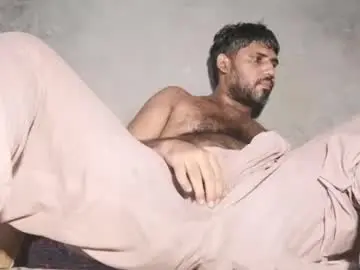 Chaturbate Live Porn of hairybouy264541