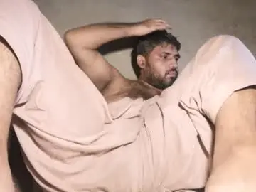 Chaturbate Best live sex cam show of hairybouy264541