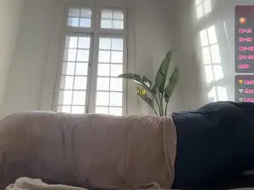 Chaturbate Watch Live Sex Cams of hung_angel_xxl