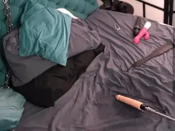 Chaturbate Sex Cam of shiny_lily