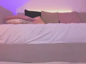 Chaturbate Free Live Porn of golden_girlsss
