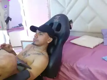 Chaturbate Free Porn Cam of samm_tay1