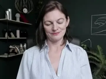 Chaturbate Adult Video Chat of vivian_dream
