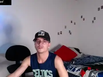 Chaturbate Free Porn Cam of dominic_hanks