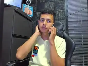 Chaturbate Free Live Porn of g_lincoln