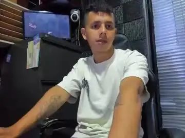 Chaturbate Adult Webcam of g_lincoln