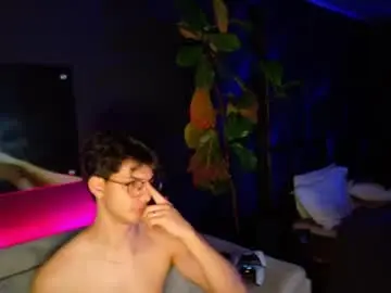 Chaturbate Live Sex Cam of maisonbastian