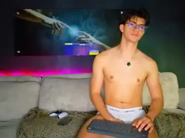Chaturbate Live Sex Cam of maisonbastian
