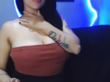 Chaturbate Live Porn of milla_bellaa_