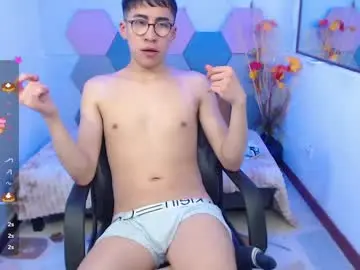 Chaturbate Adult Video Chat of andy_norton