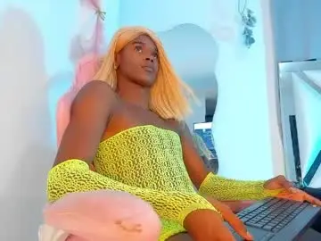 Chaturbate Adult Video Chat of amandaa_fox_