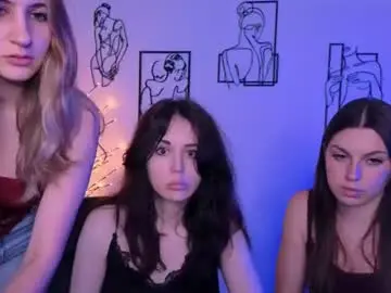 Chaturbate Live Sex Cam of so_hot_rosalie