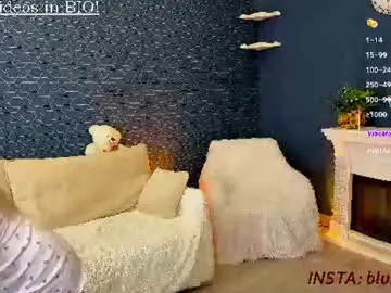 Chaturbate Free Porn Cam of blush_mikki