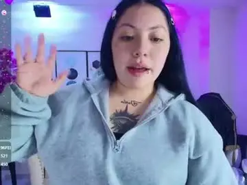 Chaturbate Live Sex Cam of isa_reel