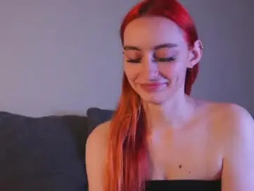 Chaturbate Live Sex Cam of hustleinashes