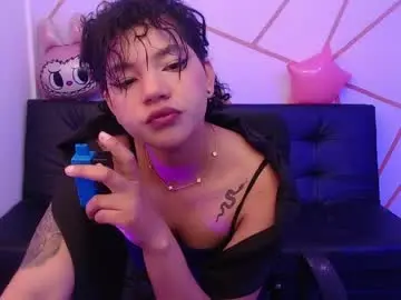 Chaturbate Live Sex Cam of ise_lunny