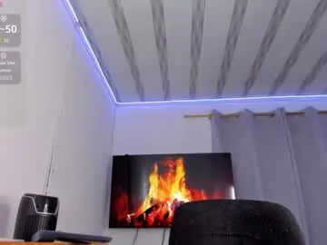 Chaturbate Live Porn of benji_andrew