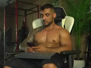 Chaturbate Watch Live Sex Cams of eric_harrison1