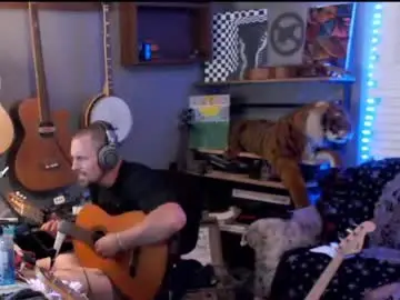 Chaturbate Free Porn Cam of jameswebbscope