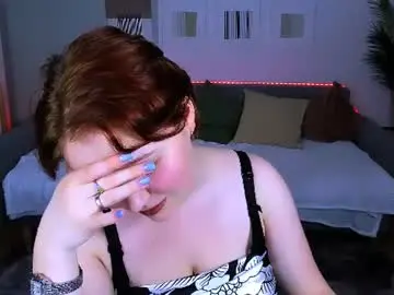 Chaturbate Live Sex Cam of mialacrice