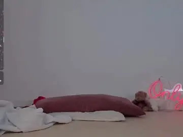 Chaturbate Live Sex Cam of onlyxlicious_cb