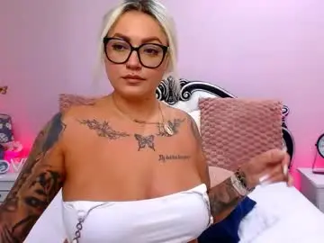 Chaturbate Best live sex cam show of foxyclarisee