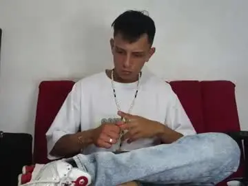 Chaturbate Best live sex cam show of andrewcooper1