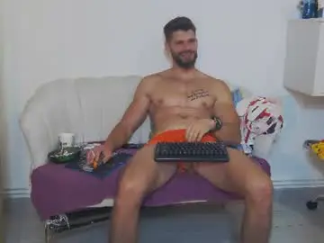Chaturbate Adult Video Chat of mauro_real_man