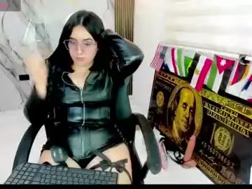 Chaturbate Private Sex Chat of queen_findom1