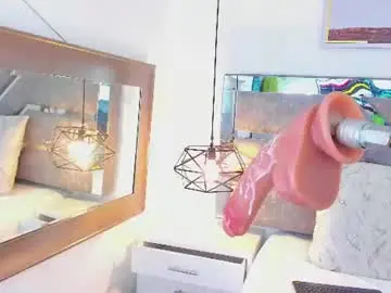 Chaturbate Adult Video Chat of slut_milf_