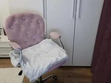 Chaturbate Live Sex Cam of beyoncedoll
