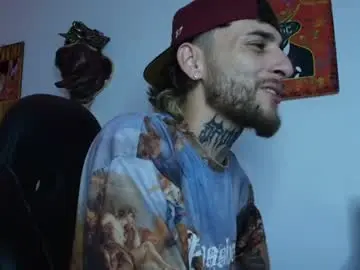 Chaturbate Live Porn of drako_lives_show
